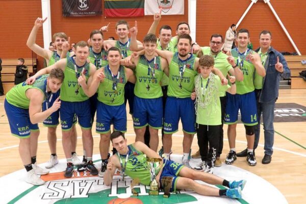 „Vyčio“ krepšininkai apgynė čempionų vardus