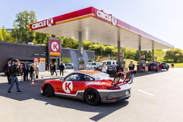 „Circle K Lietuva“ pradėjo veikti naujas atsiskaitymo už degalus būdas – automobilio numeriu