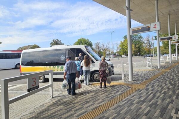 Senjorai pasigenda patogesnių autobusų maršrutų