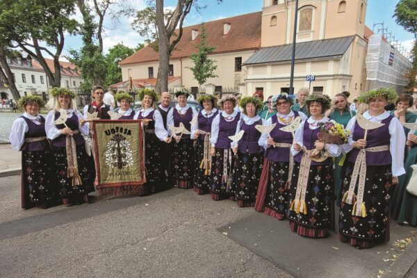 Saviveiklininkų trūkumas meno mėgėjų kolektyvams kelia nerimą